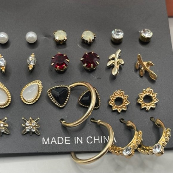 New 12 Pairs of earrings and FREE SUNGLASSES - Picture 4 of 6